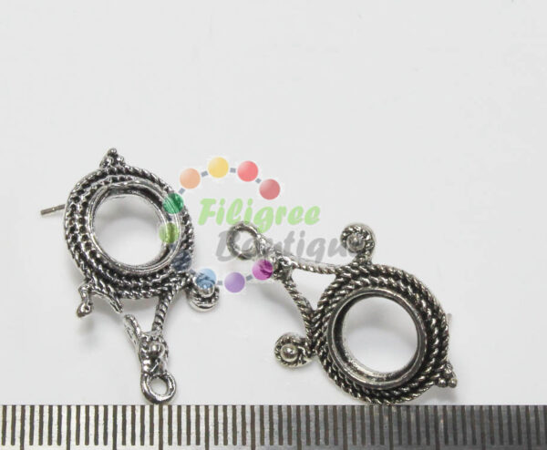 Antique Silver Stud