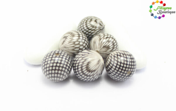 Acrylic Beads
