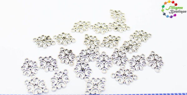 Links connectors, Flower, Antique Silver,18x13x1mm, hole: 2mm